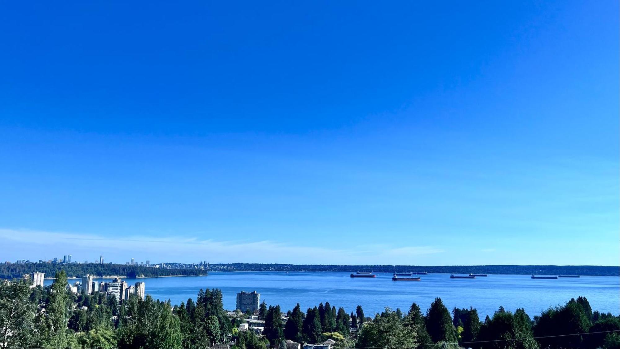 Oceanview Property Apartment West Vancouver Exterior photo